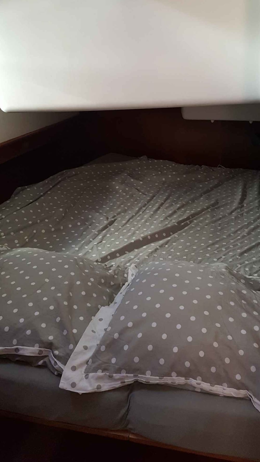 Discover Port-de-Bouc on a sailboat for a full day