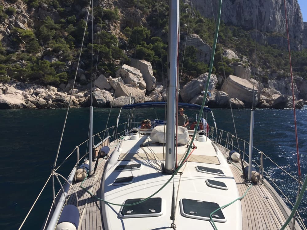 Discover Port-de-Bouc on a sailboat for a full day