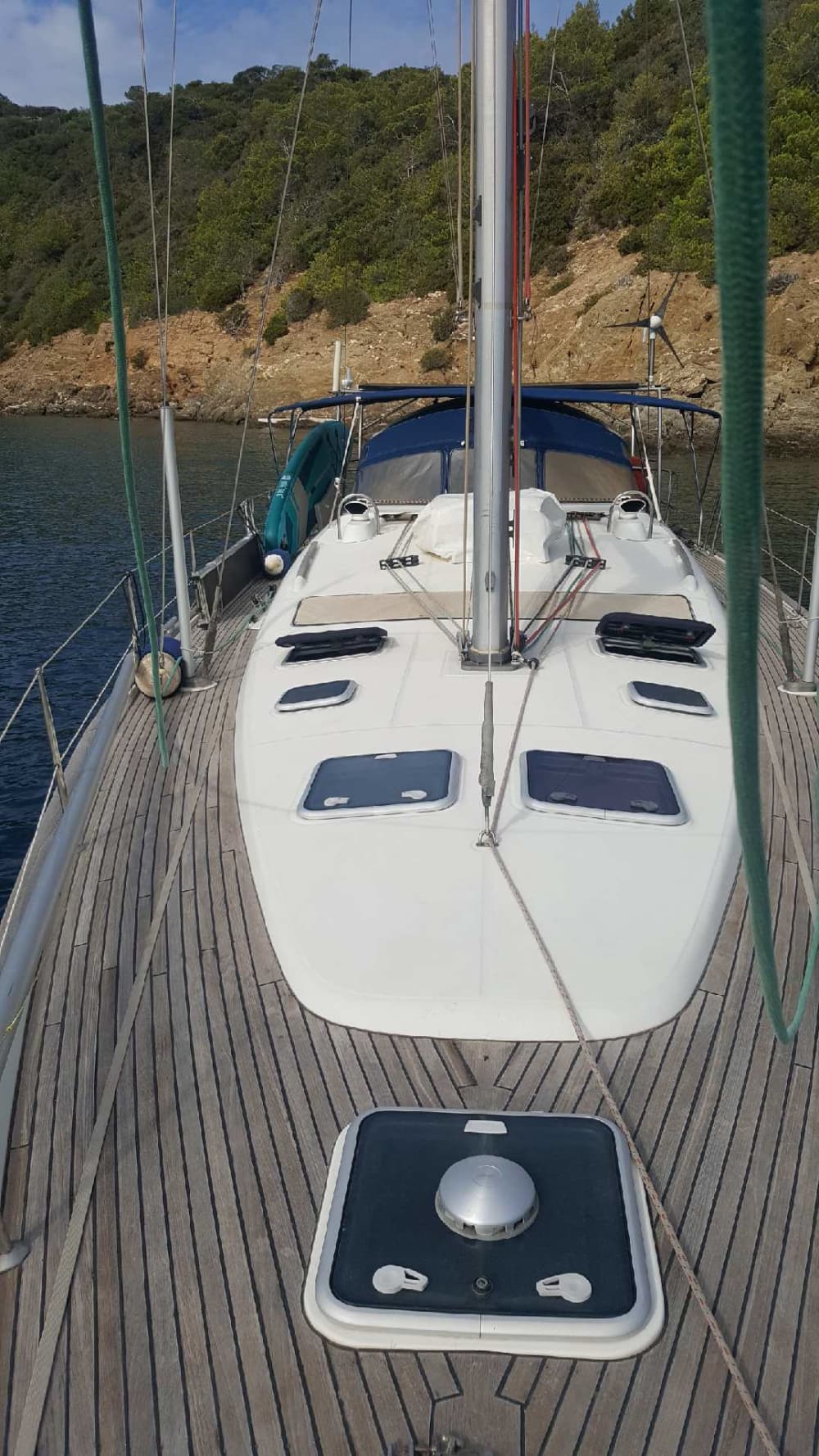 Discover Port-de-Bouc on a sailboat for a full day