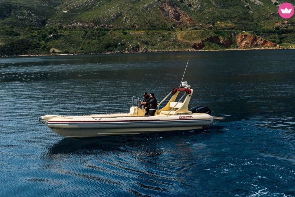 Прибрежные чудеса: залив Мениес, Хиронисия и остров Тодору за один день