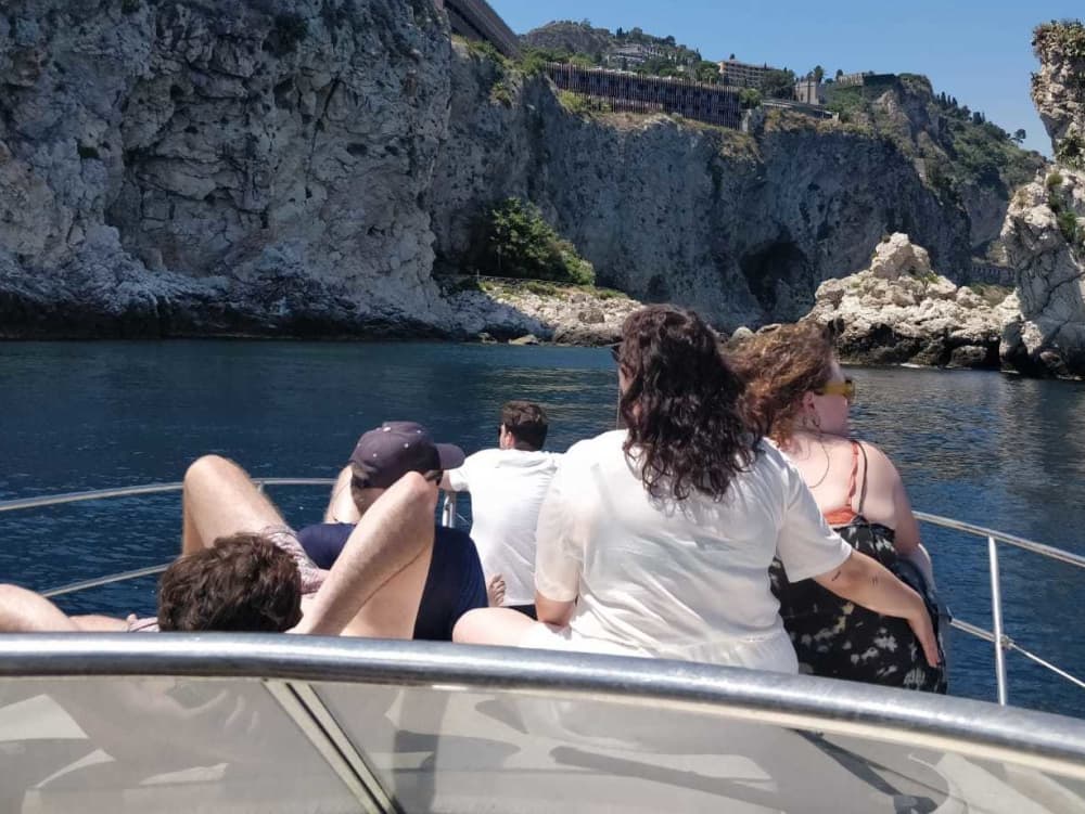 I segreti della costa di Taormina – Crociera privata di un giorno intero