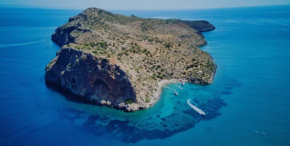 Excursión en yate a las islas Thodorou y Lazareta