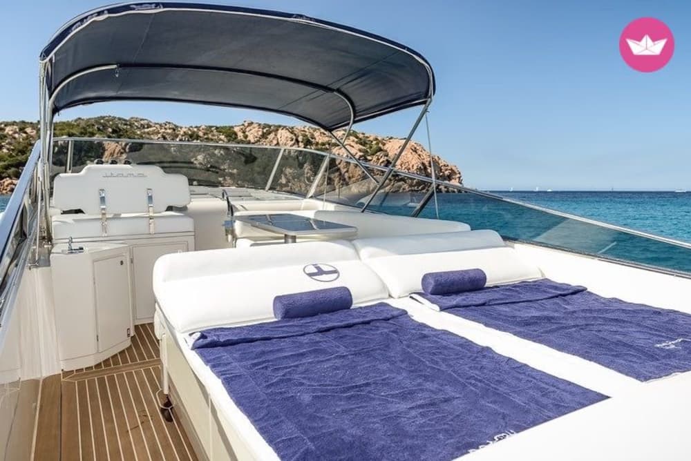 Escursione di un giorno a Caprera e La Maddalena: tra spiagge incantevoli e acque cristalline