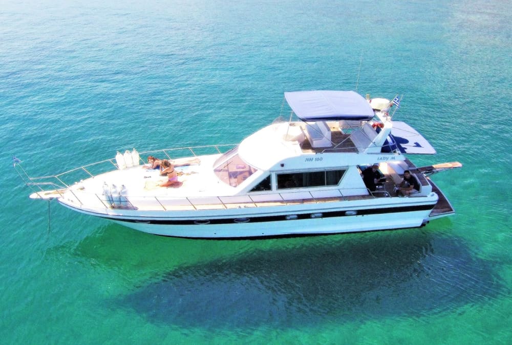 Upptäck Rethymno på en motorbåt i 8 timmar