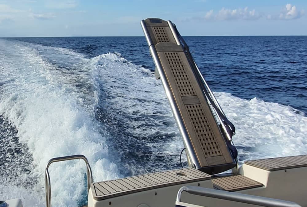 Upptäck Rethymno på en motorbåt i 8 timmar