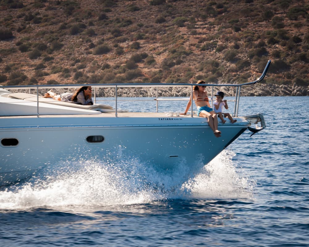 Excursión de medio día en barco a motor en Agios Nikolaos.