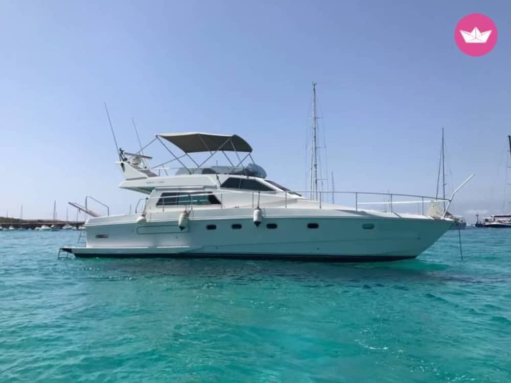 Delos & Rhenea Half Day – Culture, Coves & Escape