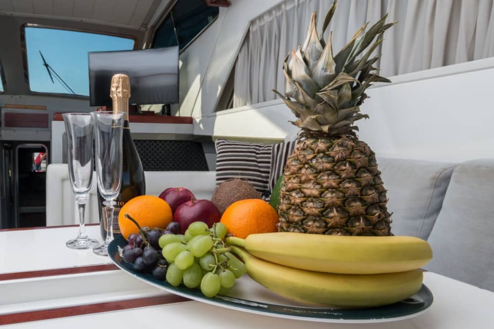 Delos & Rhenea Half Day – Culture, Coves & Escape