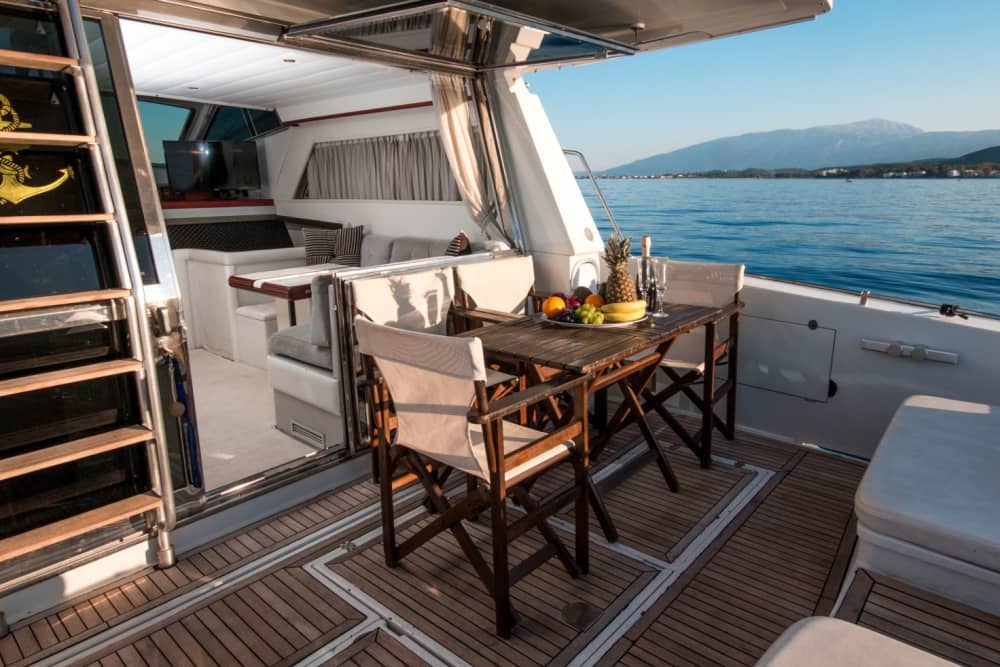 Delos & Rhenea Half Day – Culture, Coves & Escape