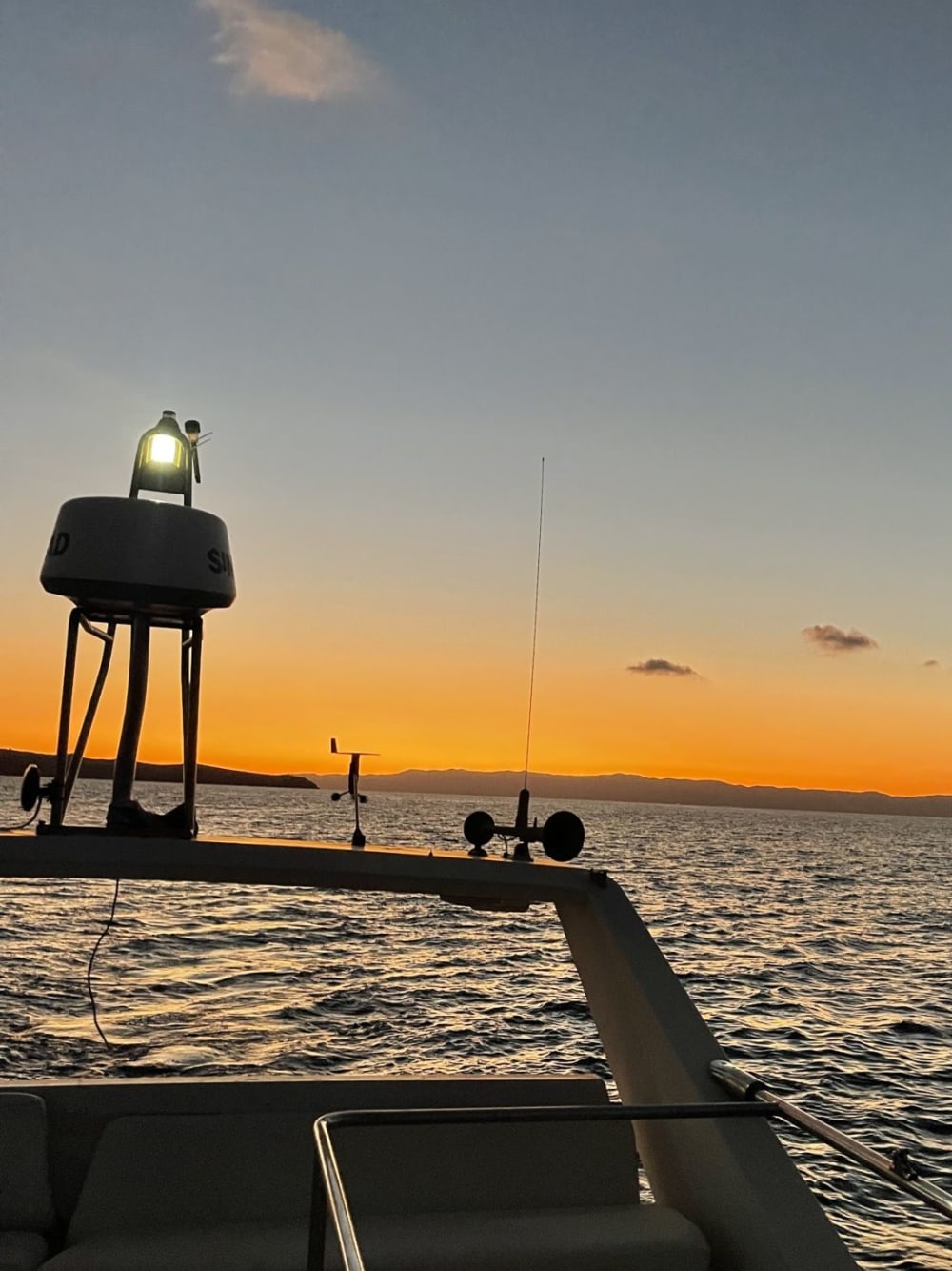 Delos & Rhenea Half Day – Culture, Coves & Escape