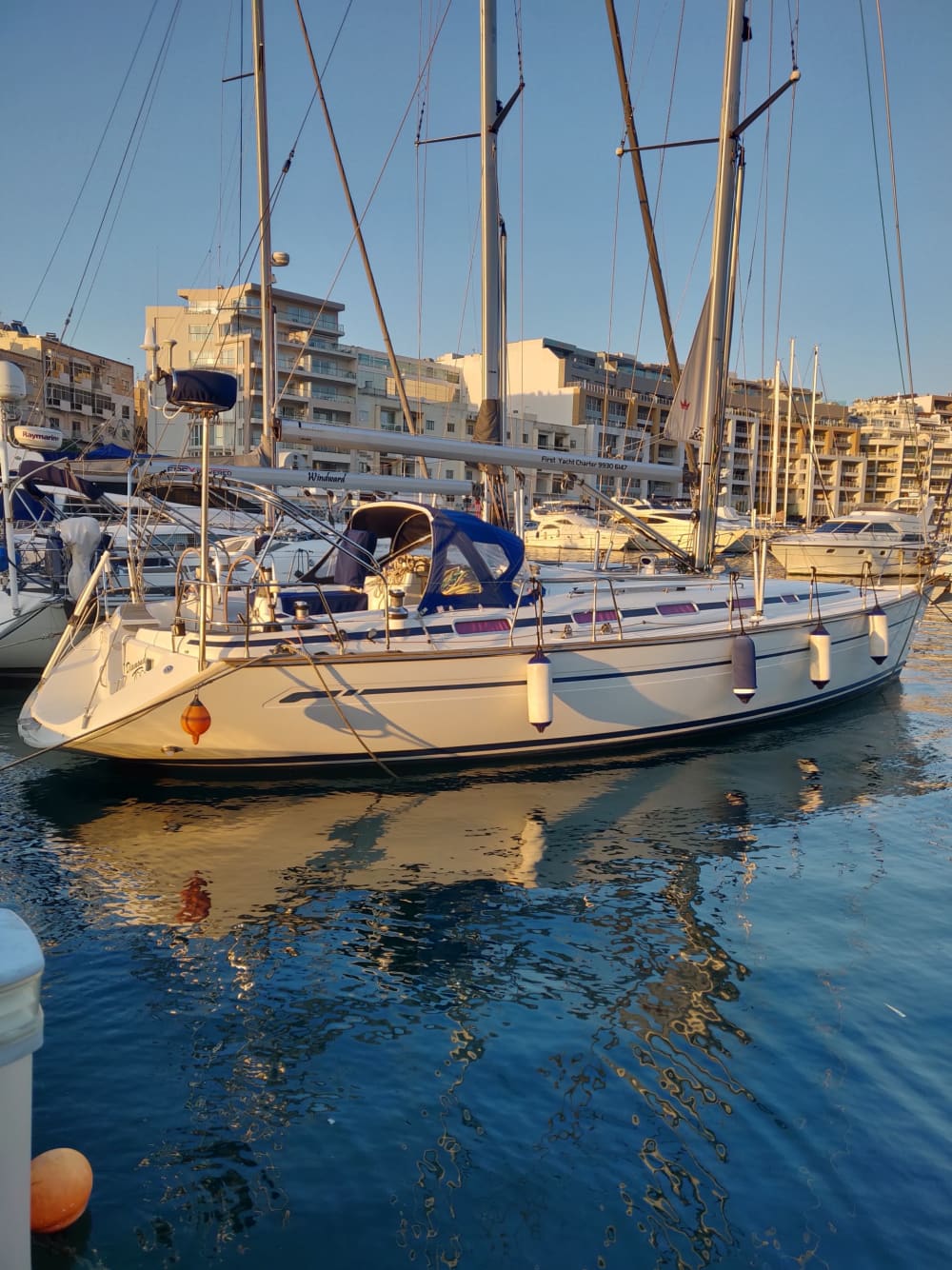 Reserve 8 horas para descobrir a magia escondida de Valletta a partir das ondas.