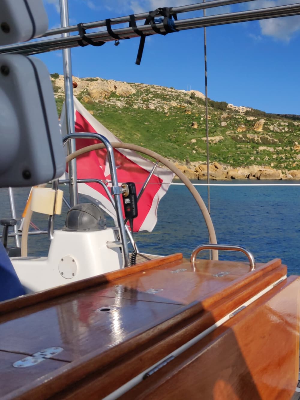 Reserve 8 horas para descobrir a magia escondida de Valletta a partir das ondas.