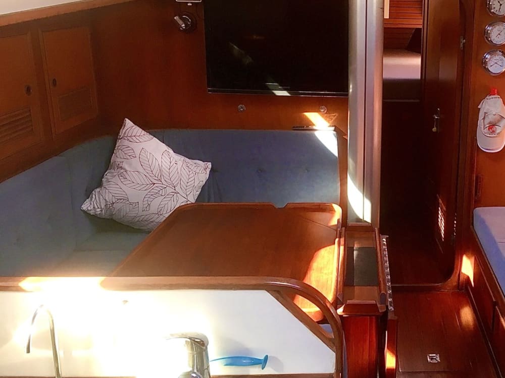 Sailing Experience on a classic Yacht
