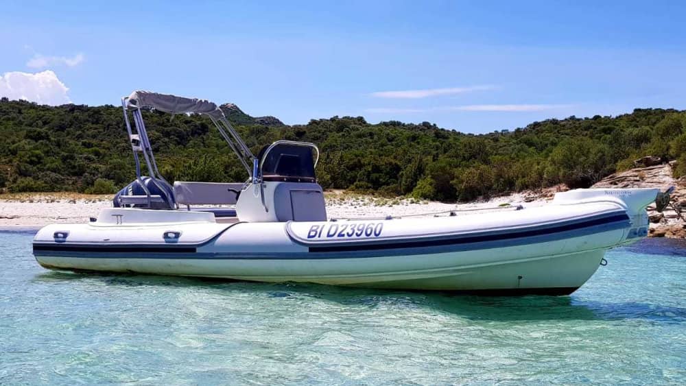 Utforska Agriates: Privat kryssning i Saint-Florent