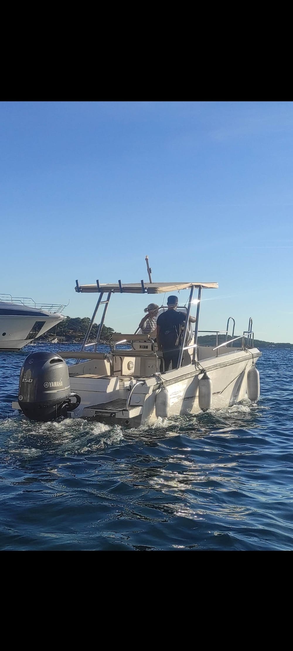 Calas escondidas de Hvar y aventura en la costa sur