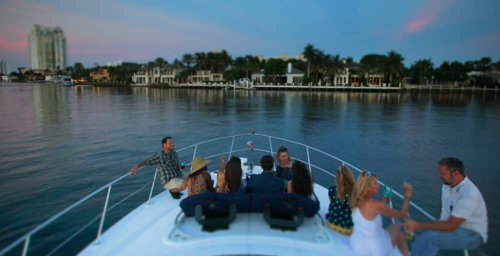 Det bästa av Nassau är på vattnet: Din privata heldag på en motorbåt