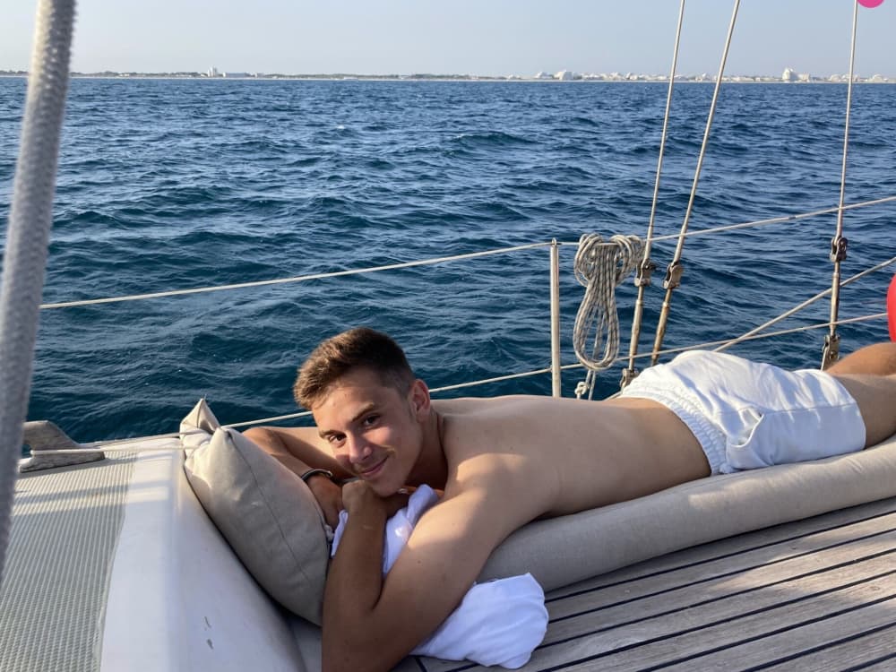 Sortie Voile Demi-Journée au départ de Carnon (Bateau privatisé avec skipper)