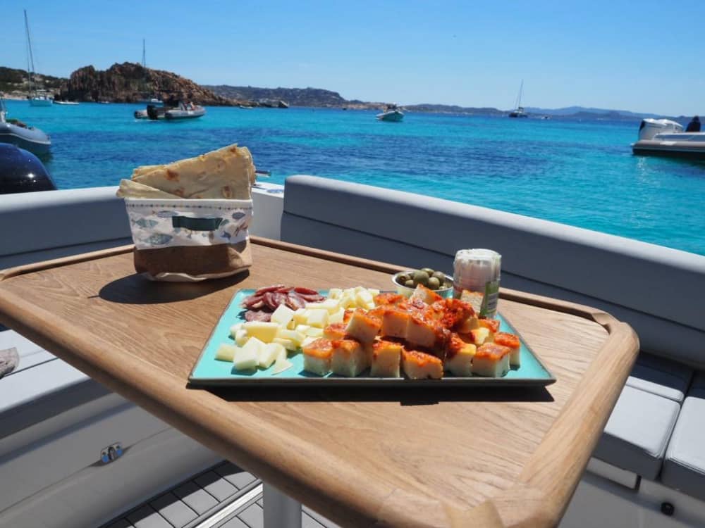 Exklusives Luxus-Bootserlebnis – La Maddalena – Palau Marina – Poltu Quatu – Costa Smeralda

Exklusives Luxus-Beibooterlebnis – La Maddalena – Costa Smeralda