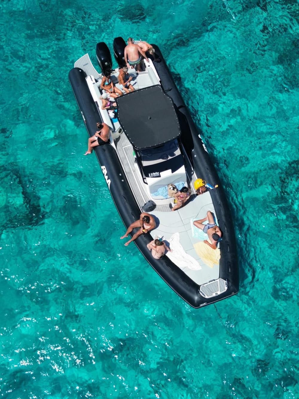 Caprera und seine Umgebung: eine Reise durch smaragdgrüne Gewässer (Hafen von Palau-La Maddalena-Costa Smeralda)