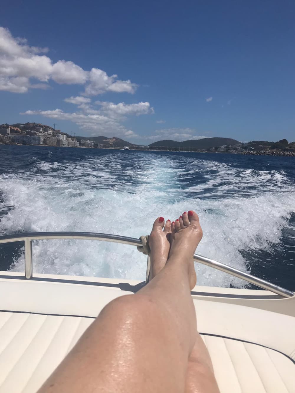 6 timmar sol och turkost vatten runt Santa Ponsa