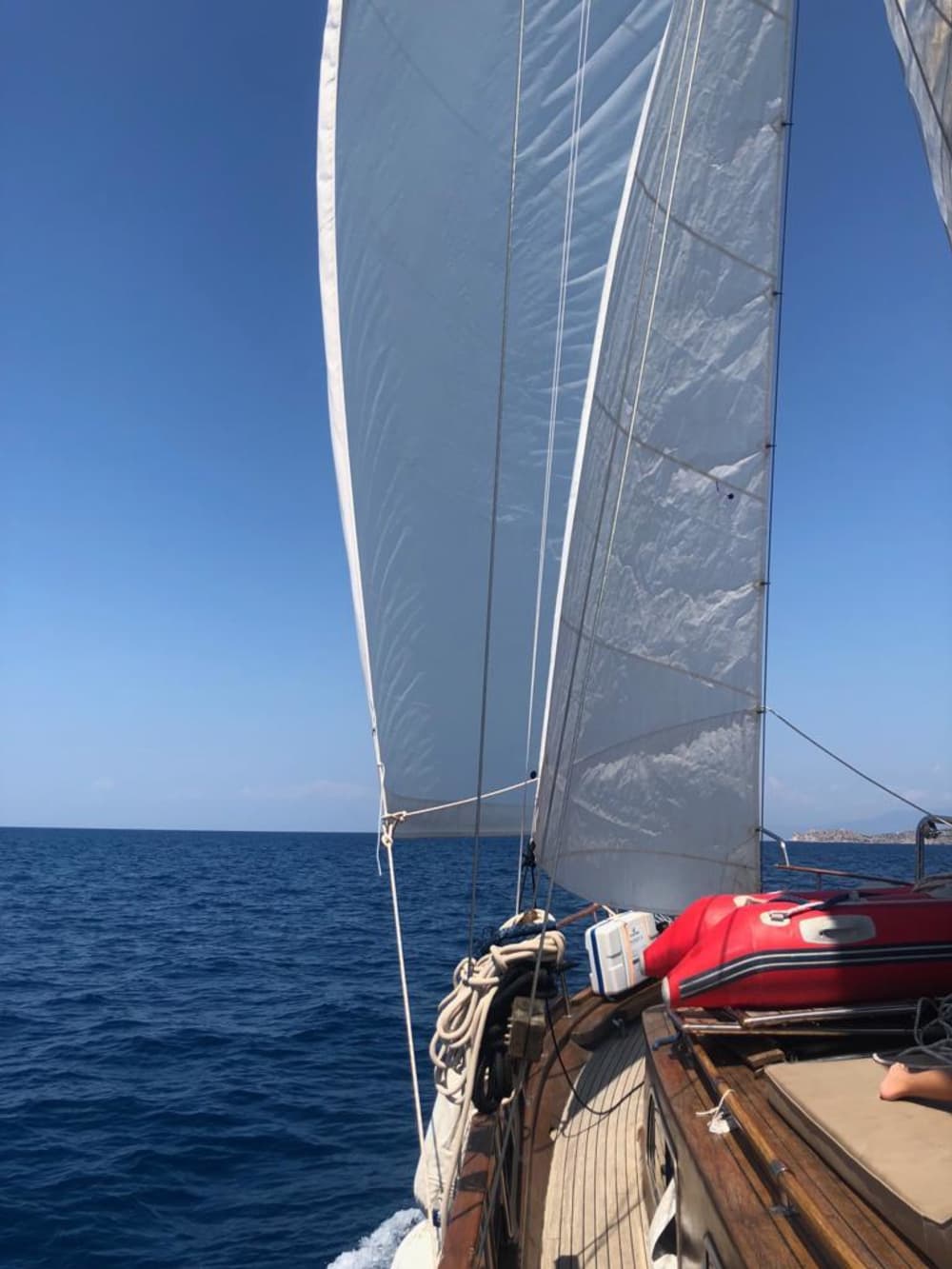 Profitez d'une journée en mer à Galaxidi à bord d'un voilier