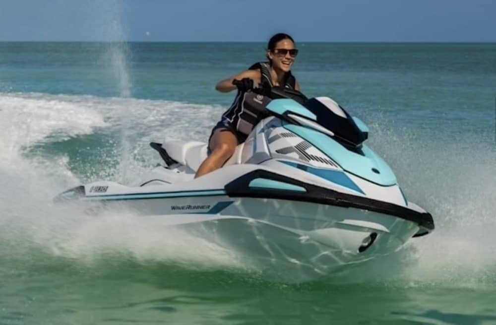 Découverte côtière de 4 heures depuis Puerto Deportivo de Estepona