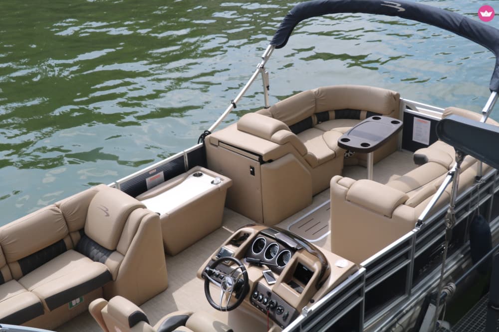 På väg mot Pont Alexandre III, majestätiska Paris om 1 timme