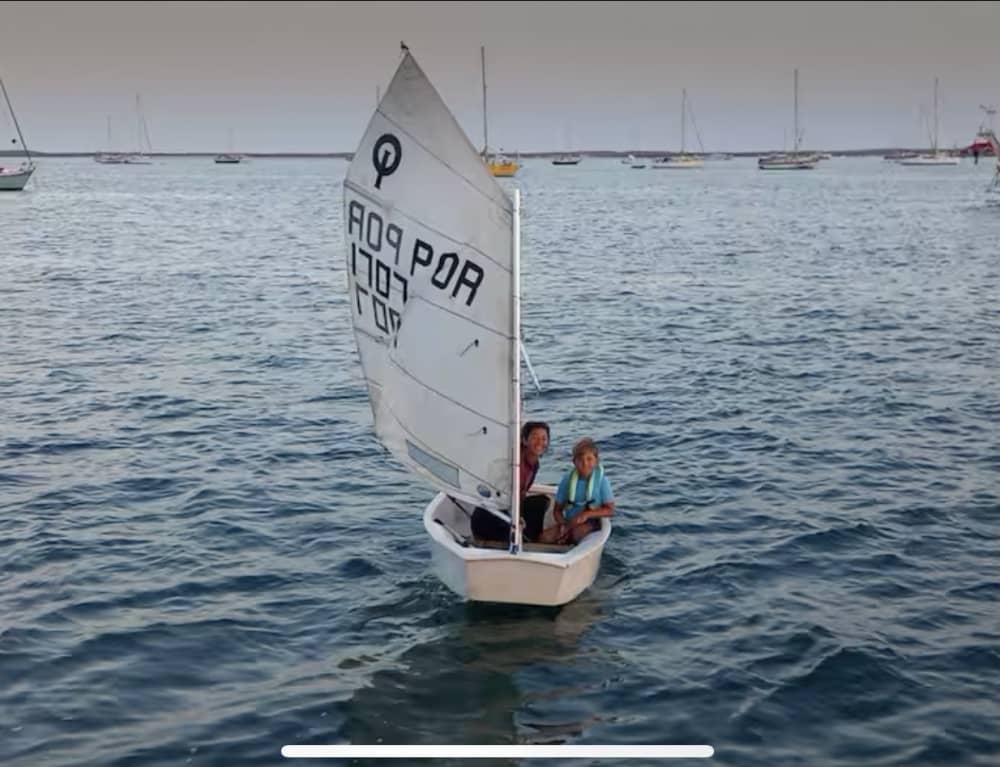 Praktyczne doświadczenie żeglarskie z mieszkającą na pokładzie Syrenką 🧜‍♀️