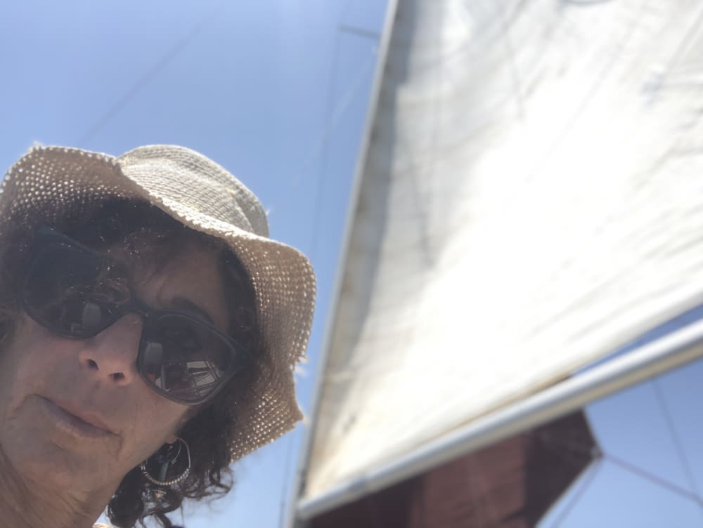 Hands on Sailing experience with a live-aboard Mermaid 🧜‍♀️