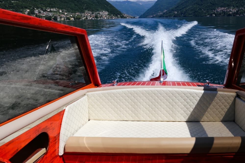 Comer See: 2-stündige private Bootsfahrt auf einem venezianischen Boot