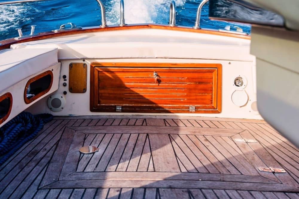 Ποζιτάνο προς Κάπρι: Εμβληματική παράκτια κρουαζιέρα