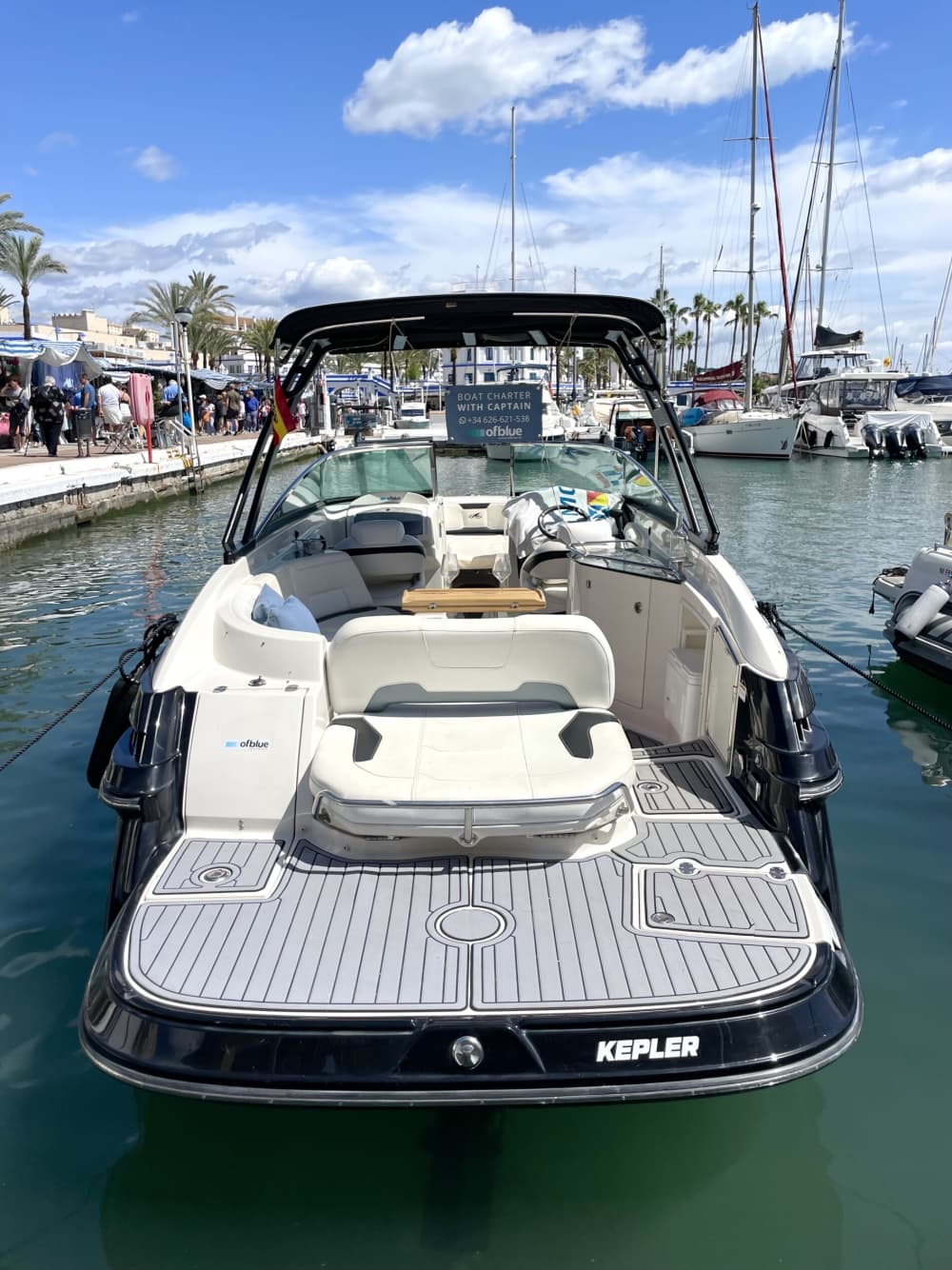 Estepona-flykt: Från 2 timmar till 6 timmar med kaptensservice.