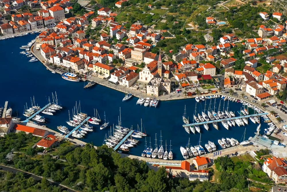 Island Hvar & Pakleni Islands Private Speedboat Tour