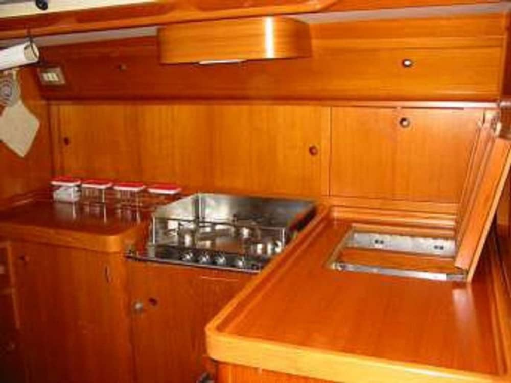 Breng 8,5 uur door met zeilen rond Porto Cervo op een zeilboot.