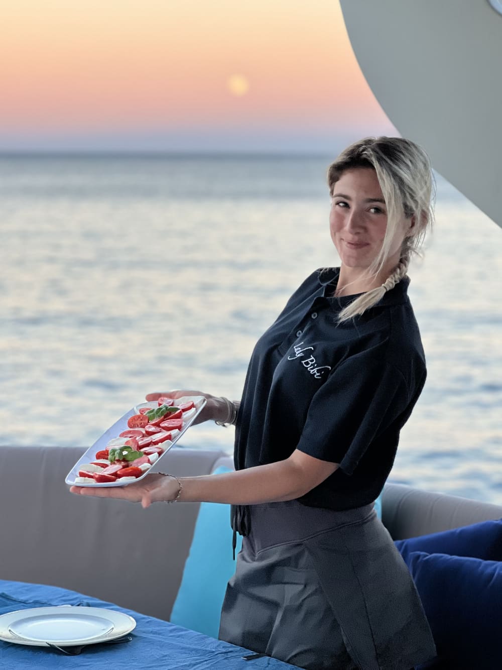 Er exklusiva fest ombord på en lyxyacht på Costa Smeralda