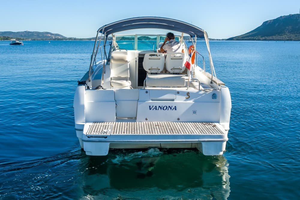 One day around Porto-Vecchio: Enjoy 9h of discovery on a motorboat
