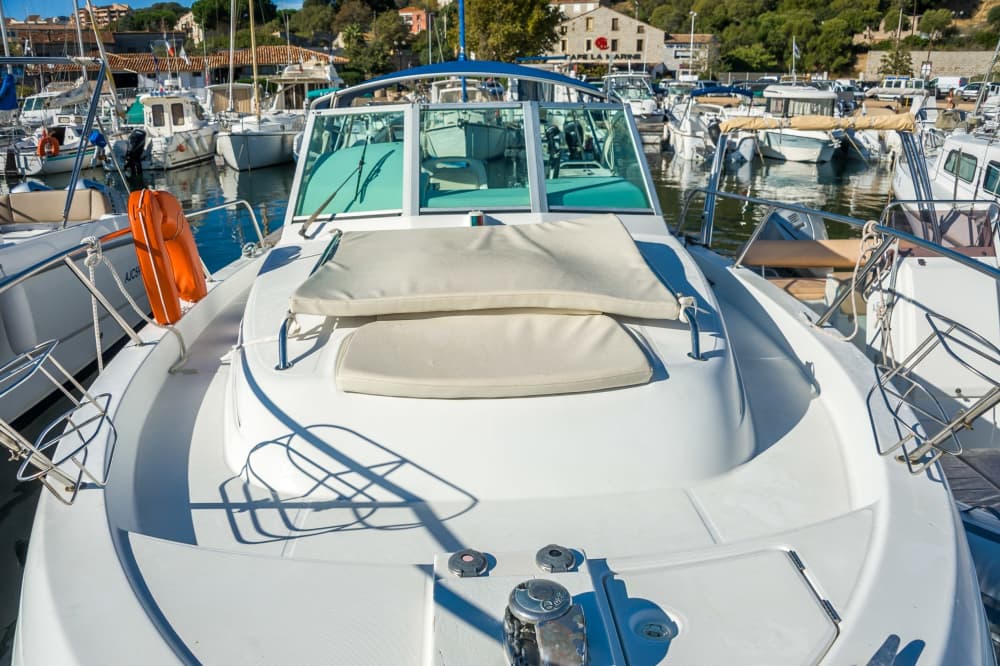 One day around Porto-Vecchio: Enjoy 9h of discovery on a motorboat