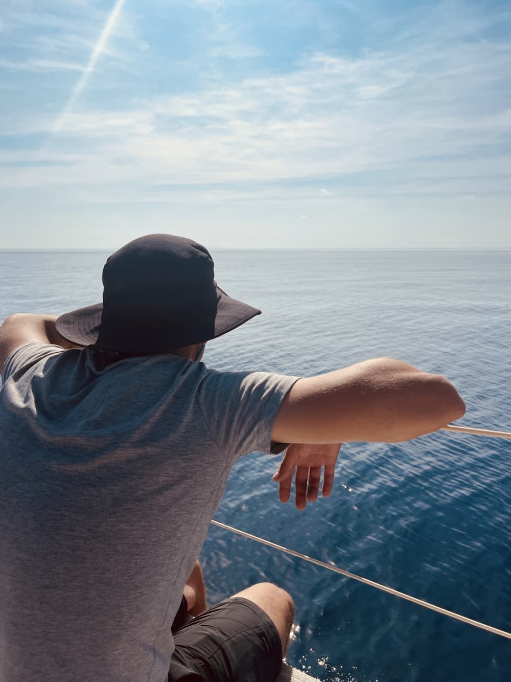 Explore the hidden bays of Tisno on a sailboat