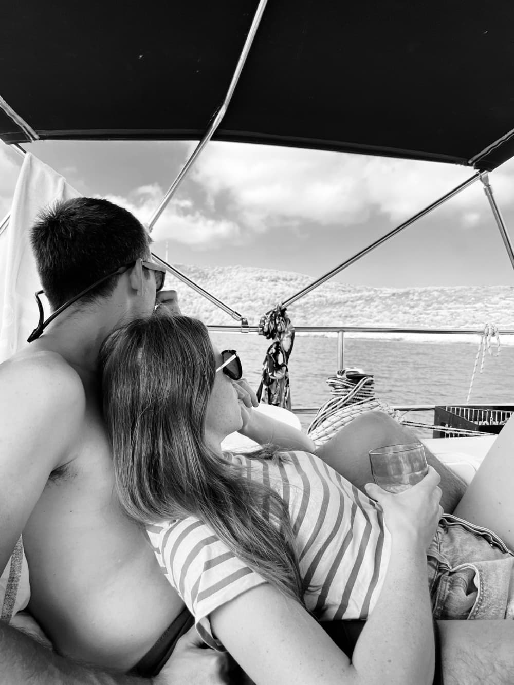 Explore the hidden bays of Tisno on a sailboat