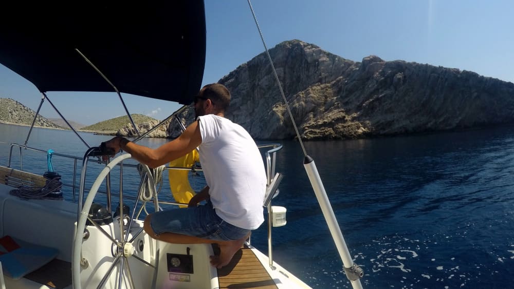 Explore the hidden bays of Tisno on a sailboat