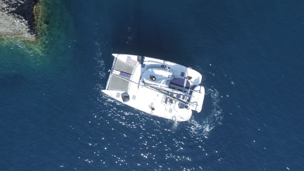 Santorini Grand Voyage – Full Day Private Cruise (7 hrs)