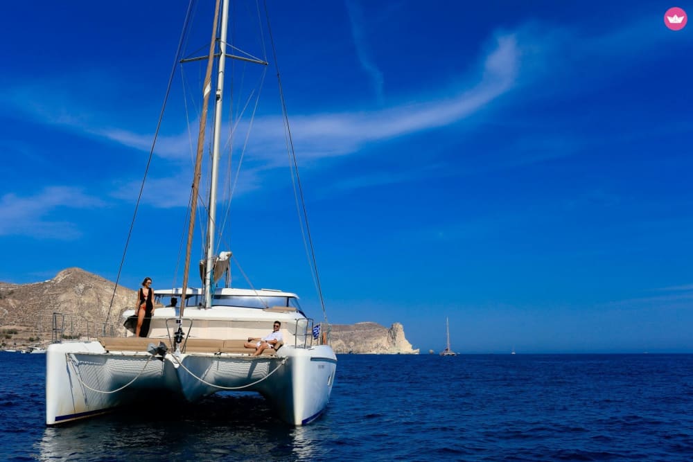 Full Day Santorini Luxury Cruise — Volcano, Hot Springs & Iconic Beaches