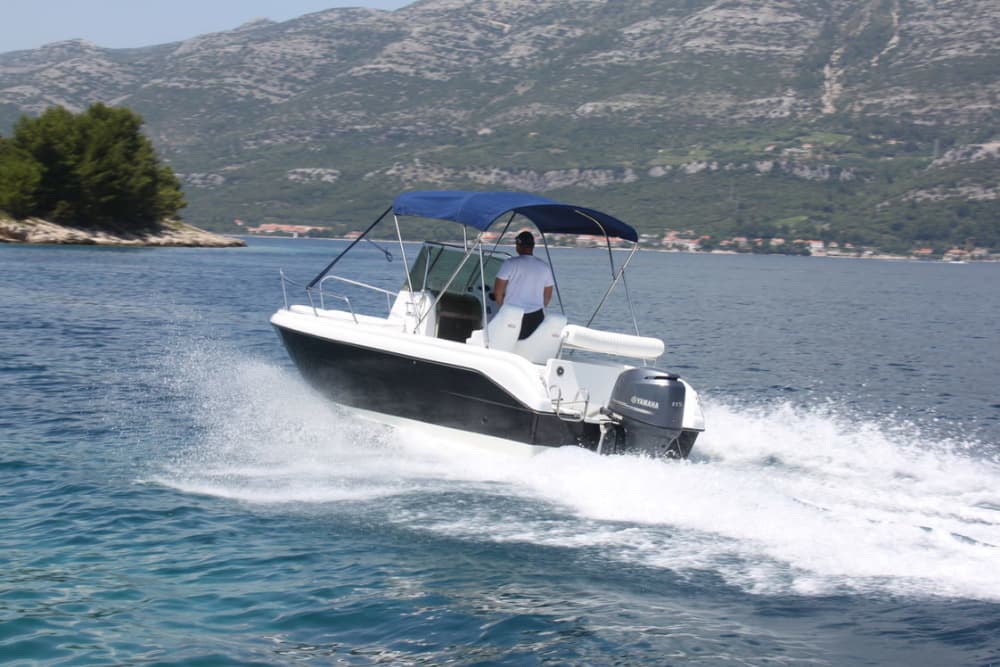 Discover Korčula: A full day of sun on a motorboat