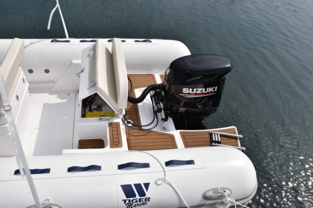 Explore Poreč in a half-day: Rent a motorboat for 4h