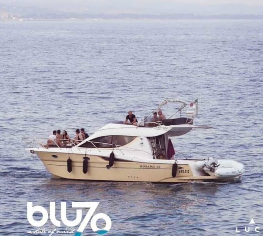 I sogni italiani iniziano in mare: un viaggio di 8 ore nel cuore della provincia di Catanzaro