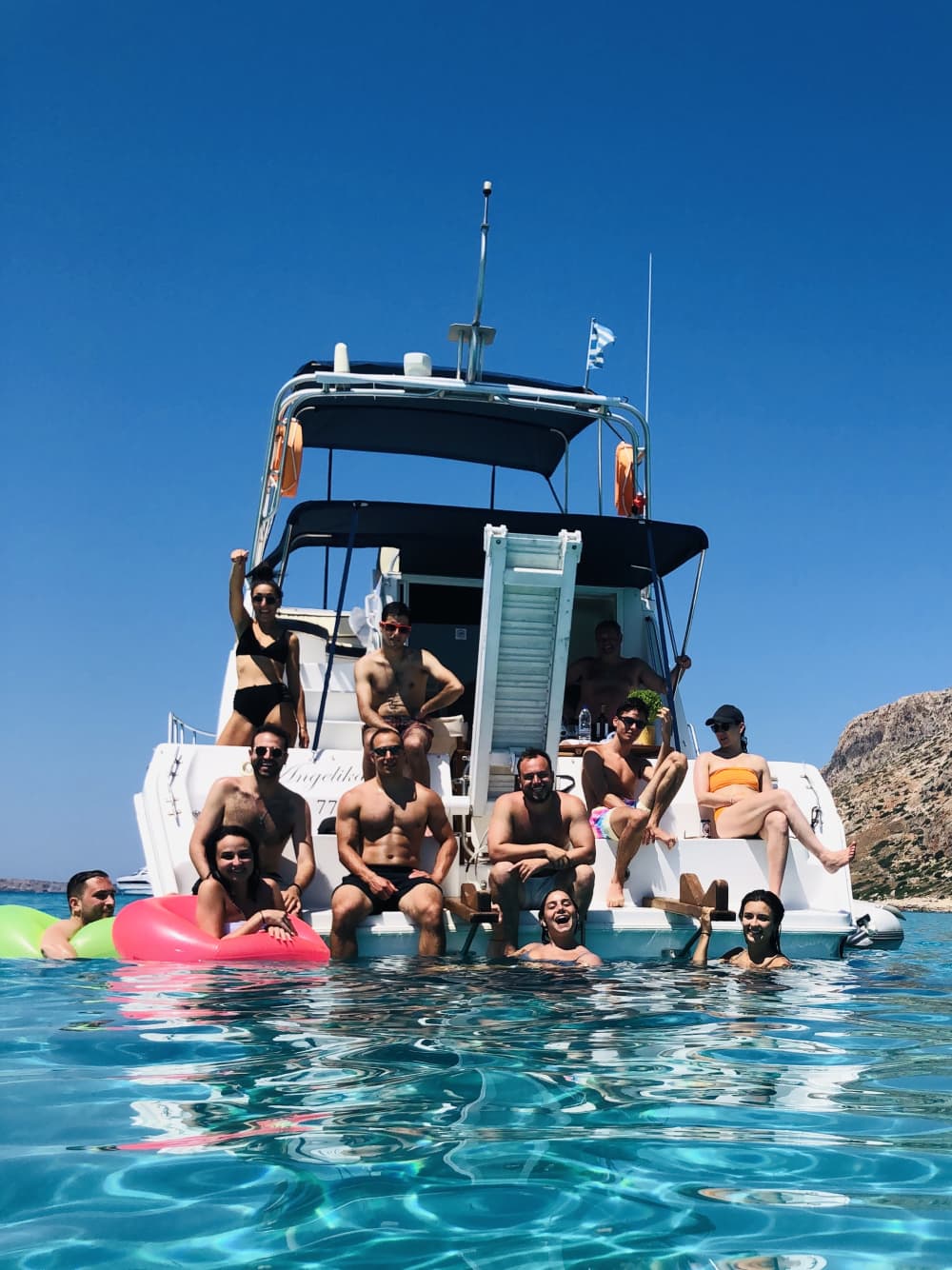 Full Day Escape to Lazareta island – Explore Hidden Bays & Crystal Waters