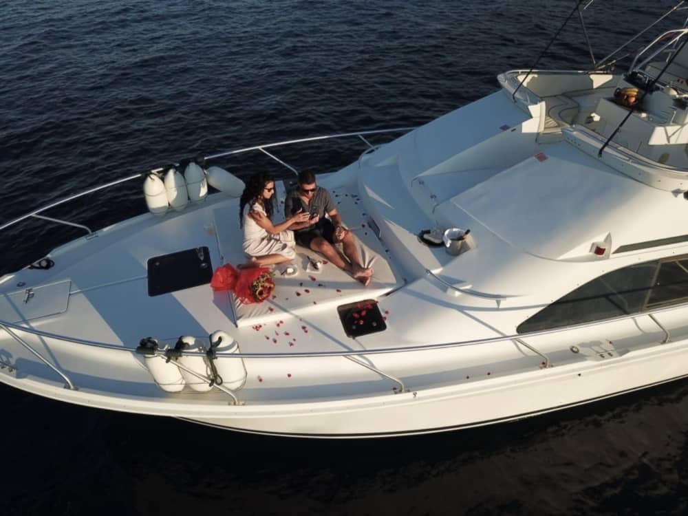 Full Day Escape to Lazareta island – Explore Hidden Bays & Crystal Waters