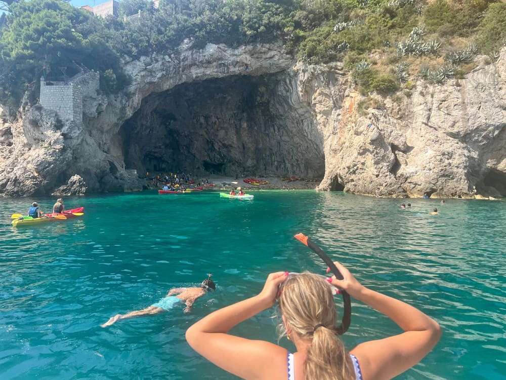 Экскурсия на полдня по островам Элафити: частное приключение на моторной лодке