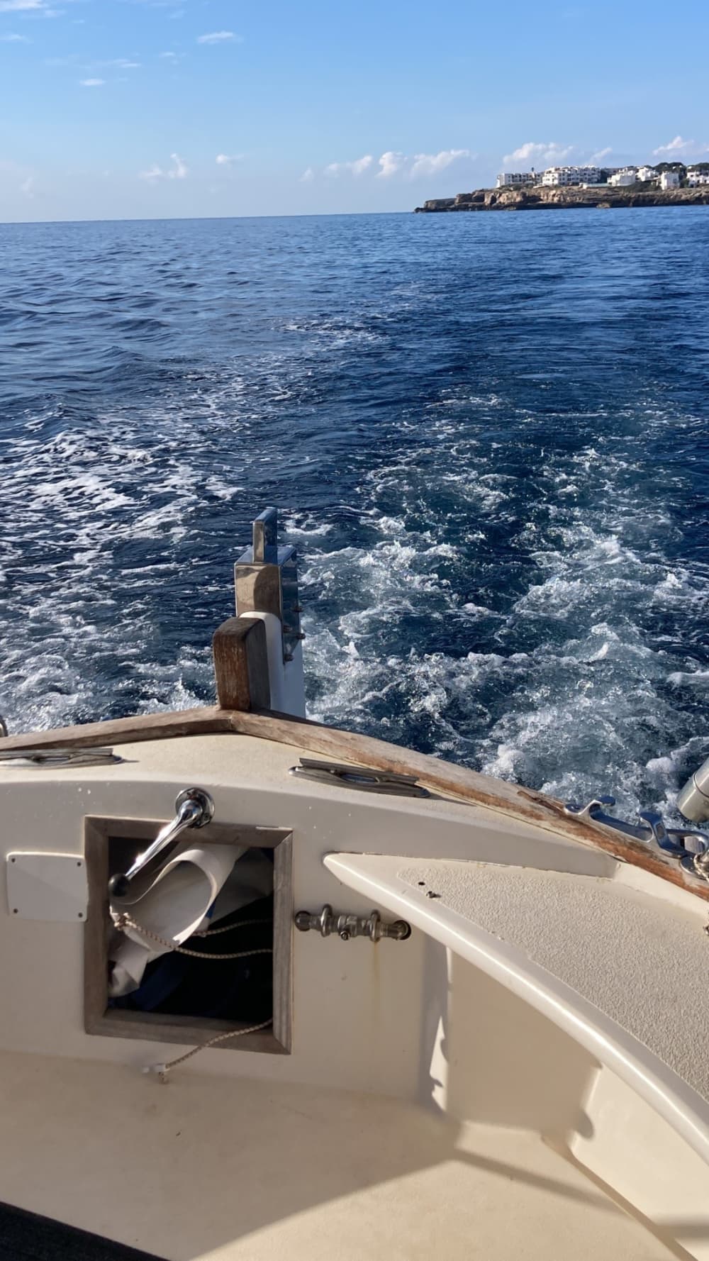 Passez 2h30 sur l'eau à Cala d'Or, sous le soleil et dans une eau cristalline.