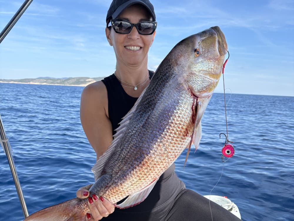9h Private Dalmatian Fishing Tour for 4 People